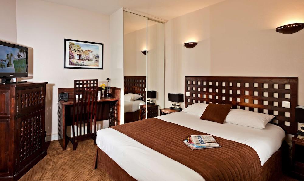 Western Le Comtadin Hotel 3*