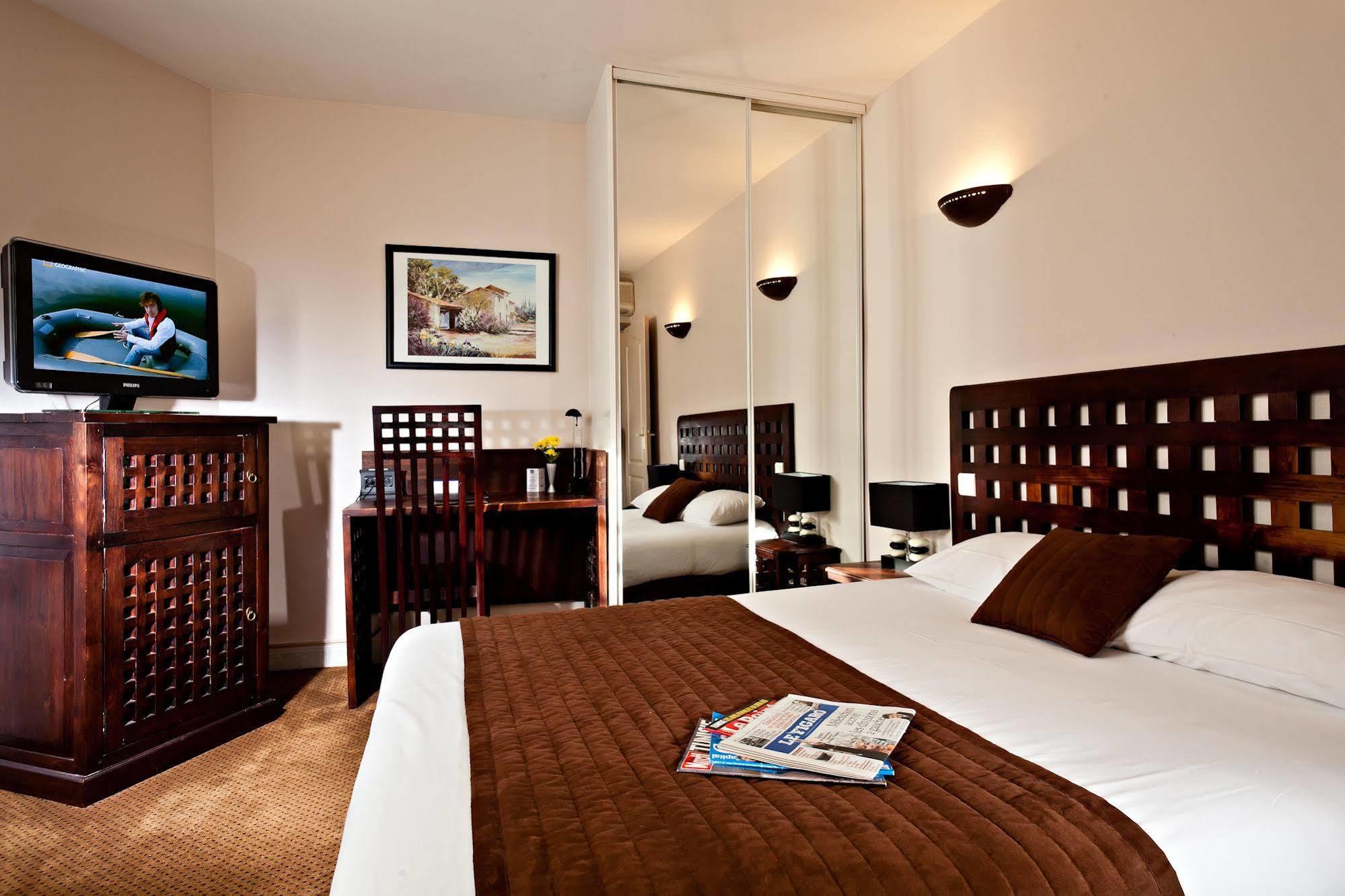 Western Le Comtadin 3* Carpentras